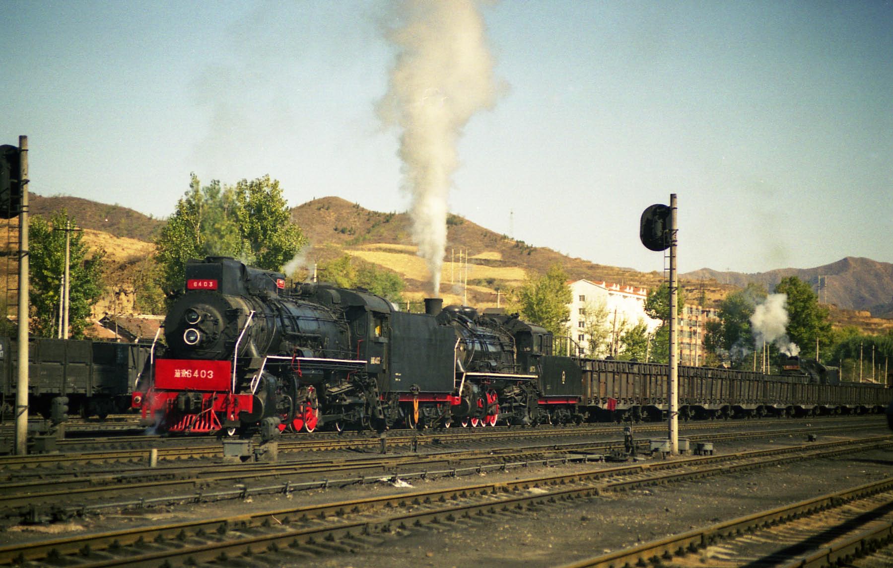 JS and SY at Chengde Stabling Point