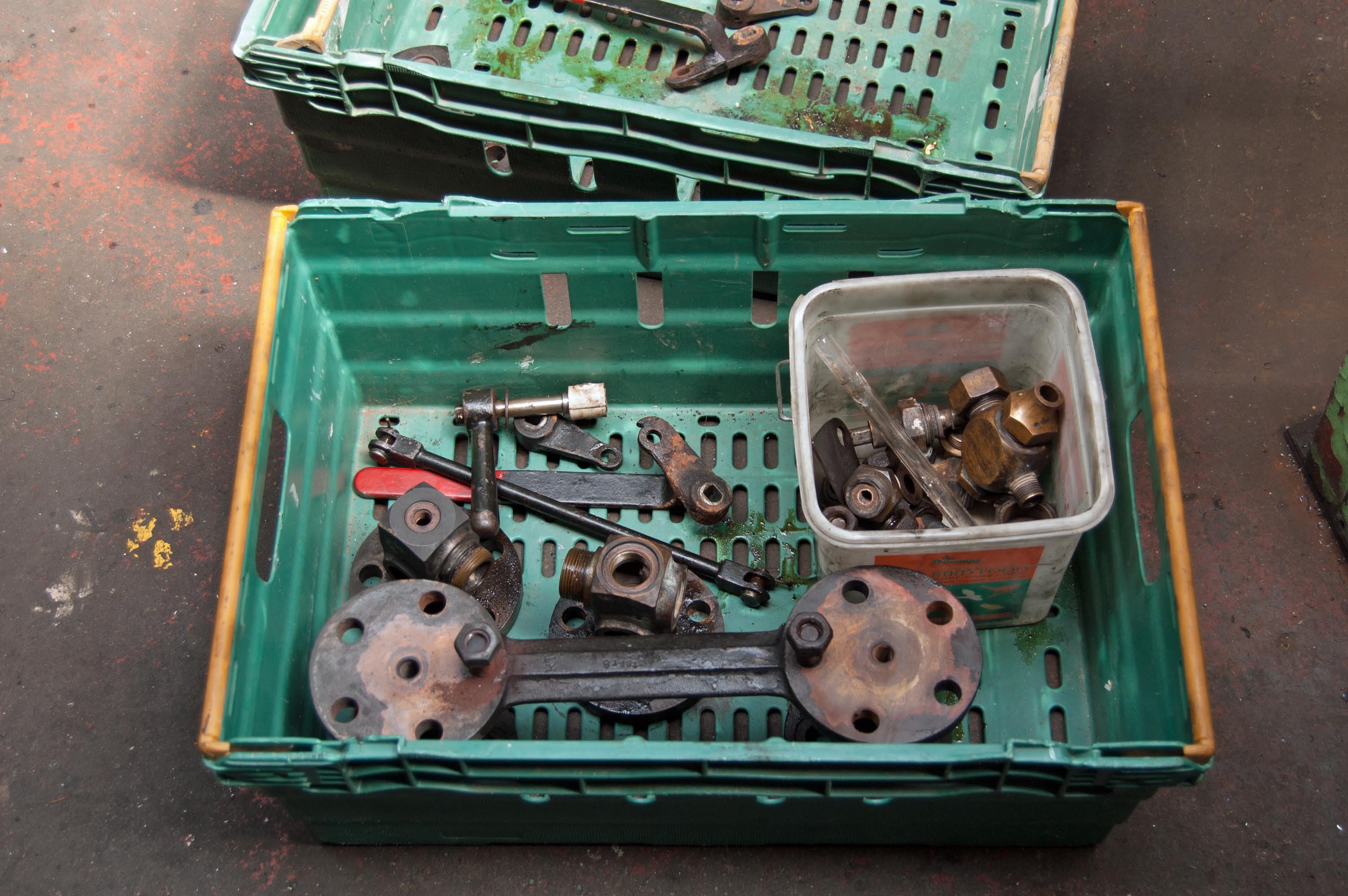 The parts of one of the dismantled gauge frames